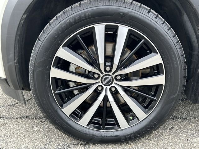 Certified 2023 Nissan Pathfinder Platinum image 10