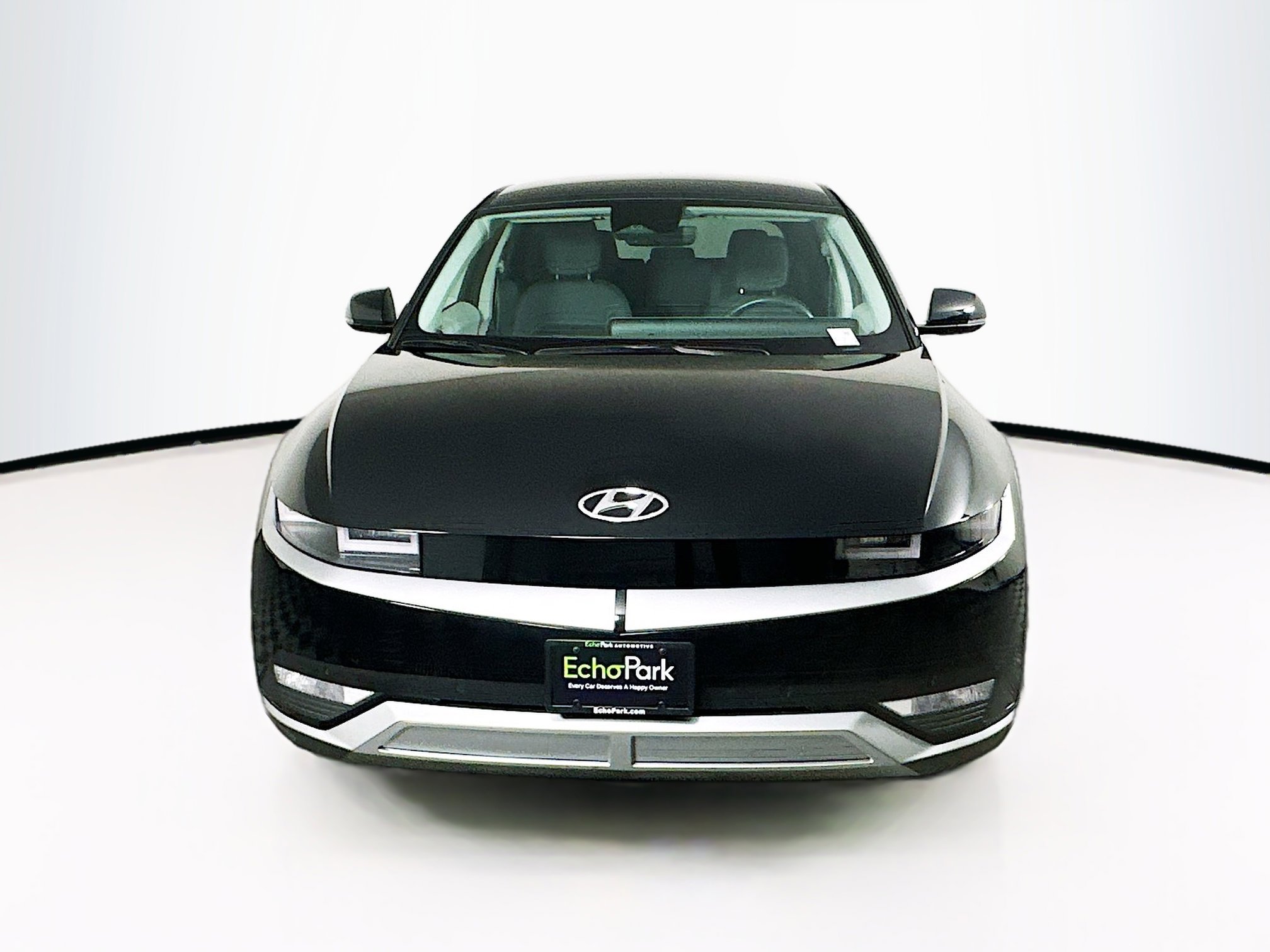 Used 2024 Hyundai Ioniq 5 SEL RWD image 2