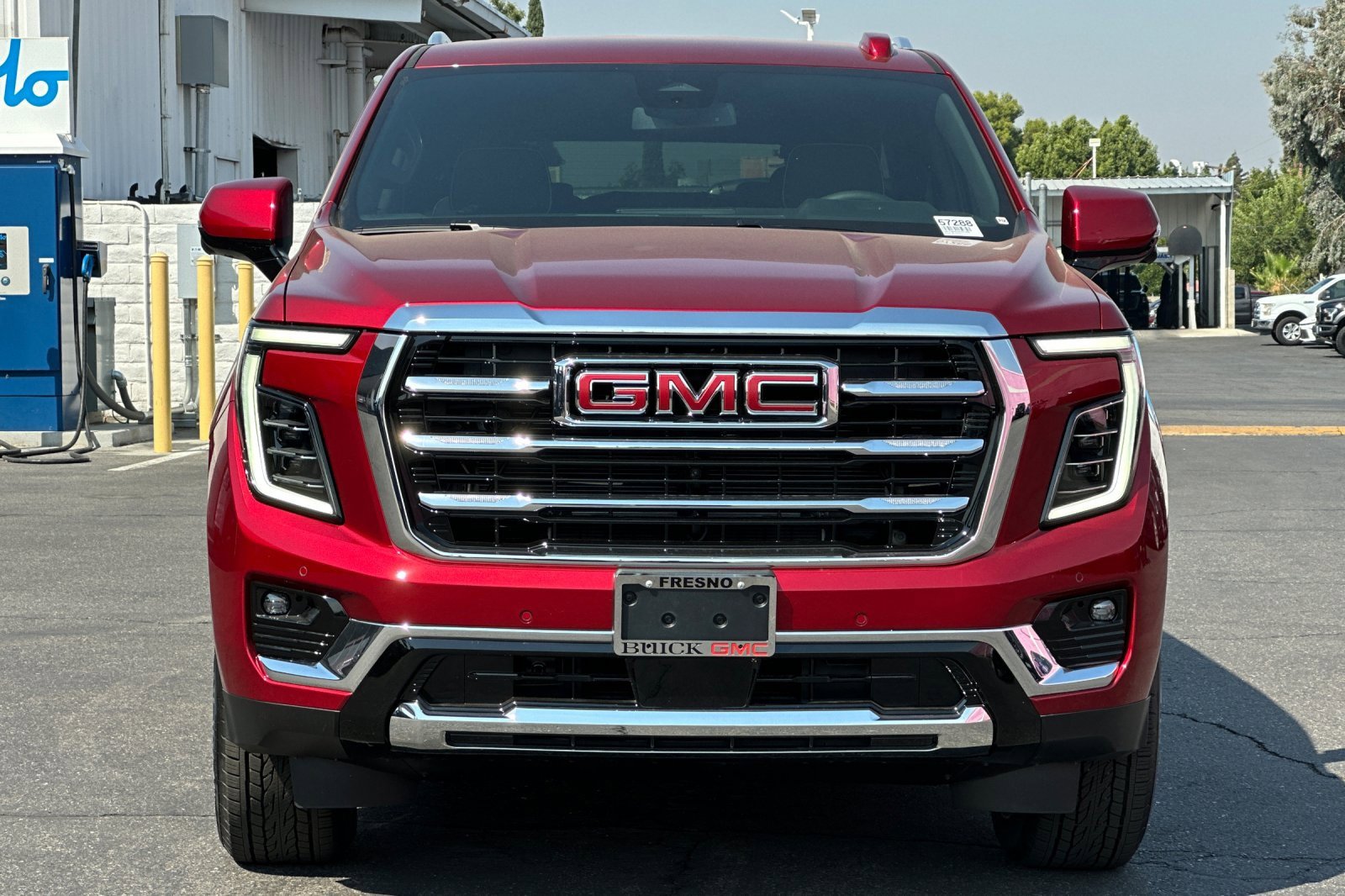New 2025 GMC Yukon XL Elevation image 3