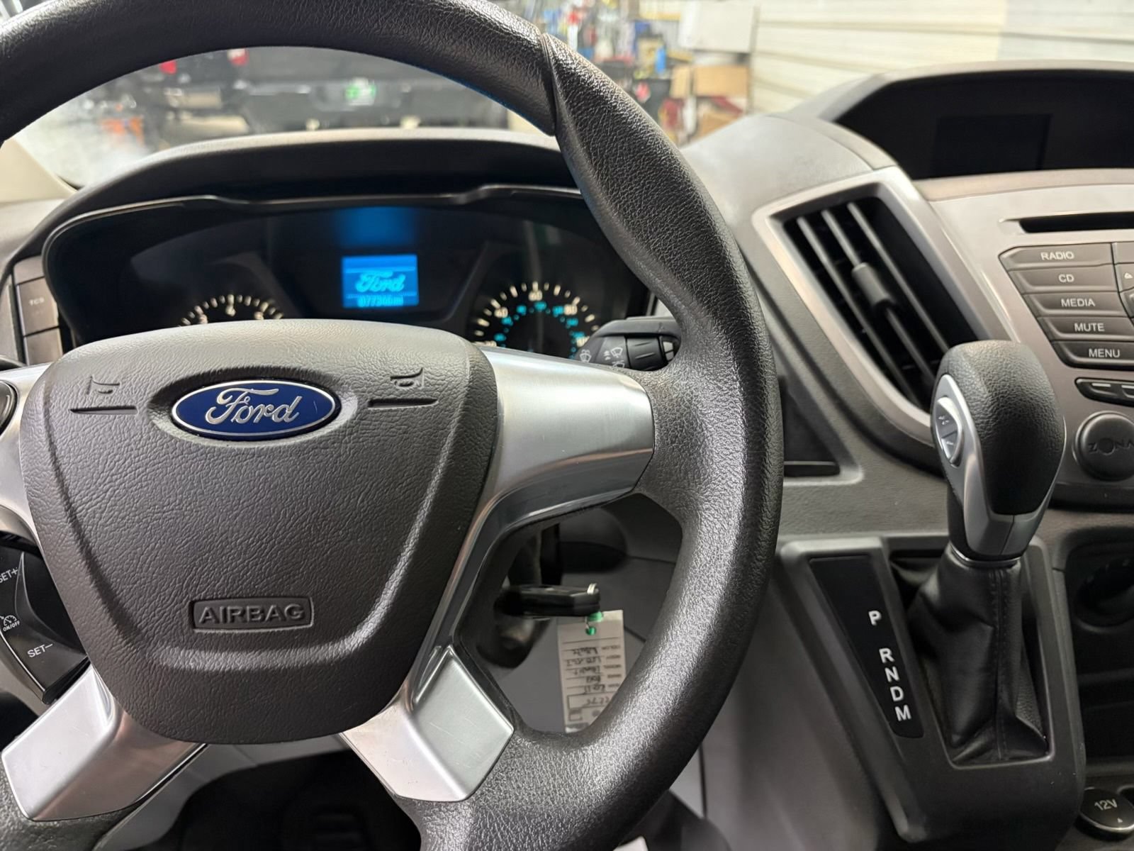Used 2015 Ford Transit 150 XLT RWD image 14