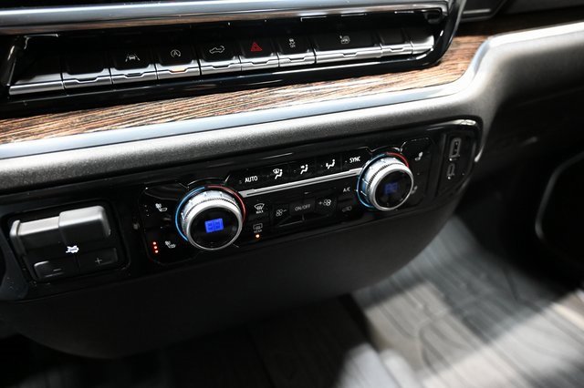 Used 2024 GMC Sierra 1500 Elevation image 18