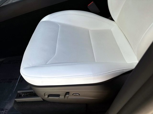 Used 2026 Tesla Model Y AWD image 20