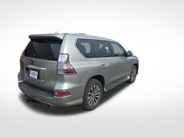 Used 2020 Lexus GX 460 Luxury w/ Accessory Package AWD/4WD image 2