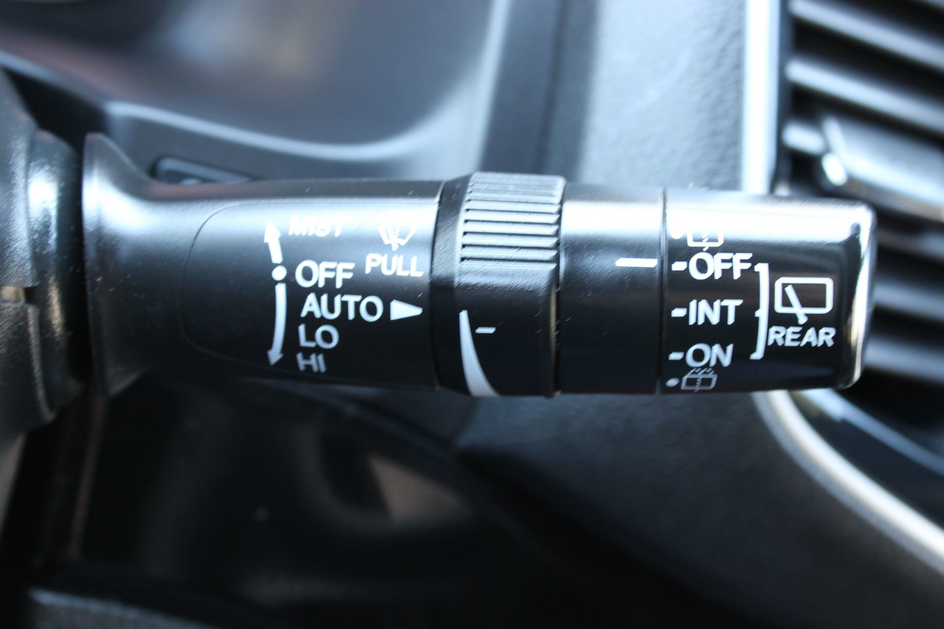 Used 2023 Honda Passport Elite image 36