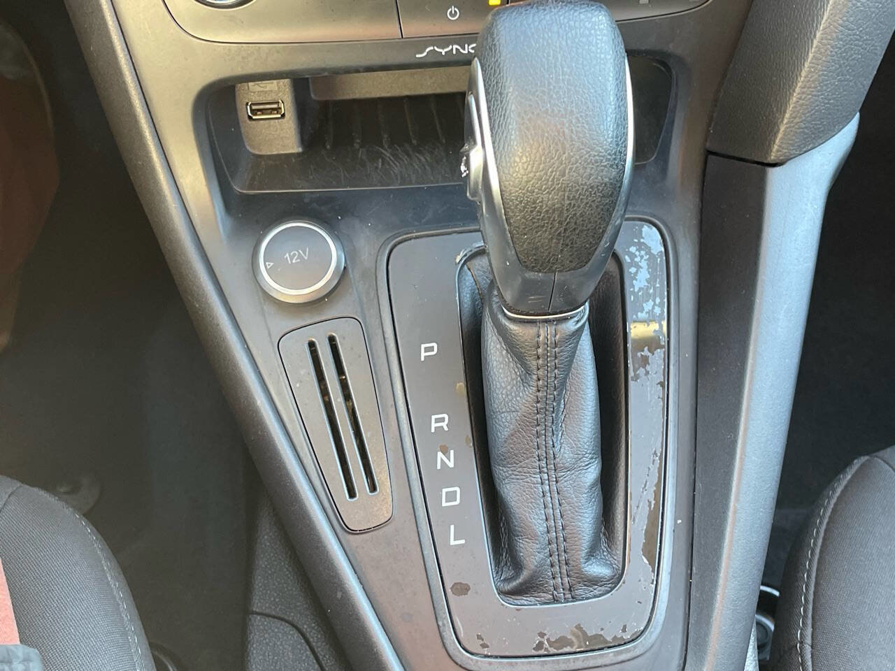 Used 2017 Ford Focus SE image 30