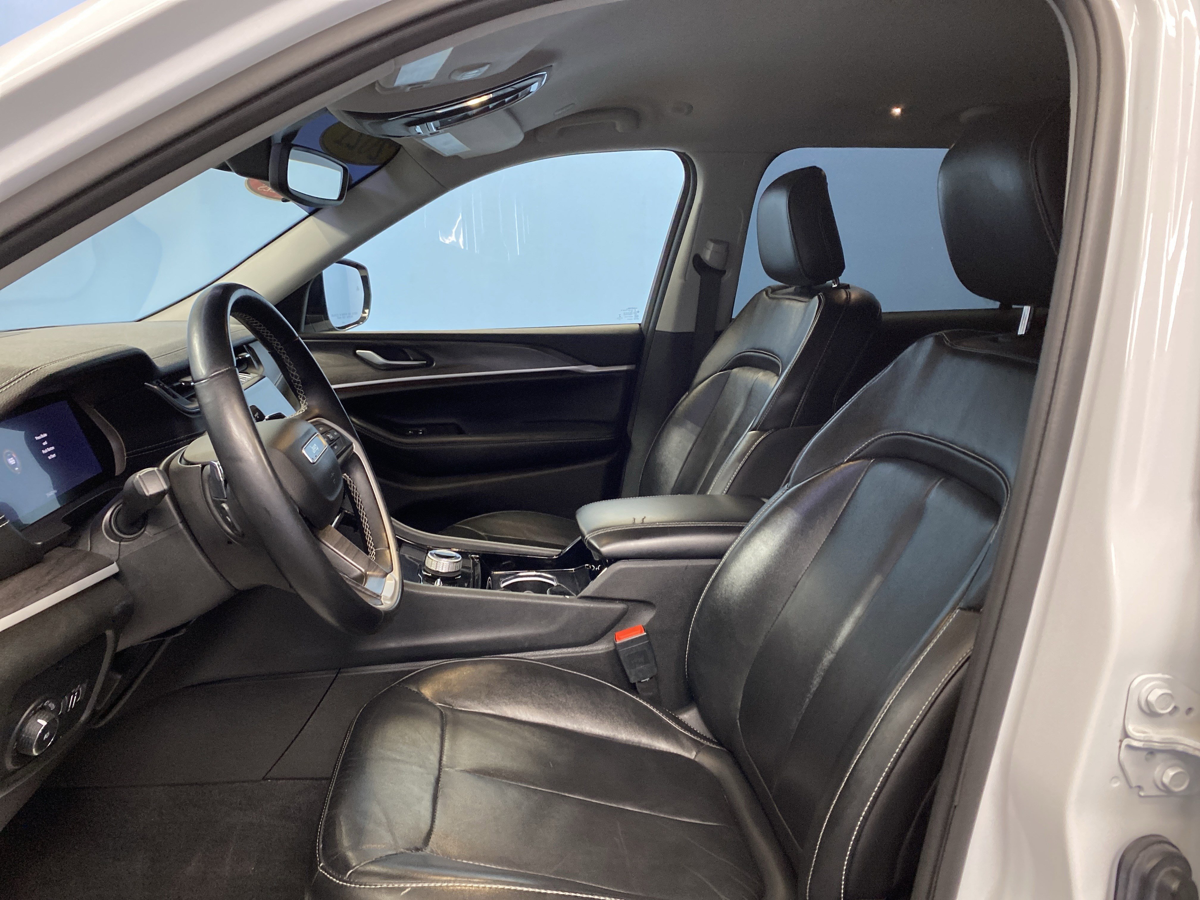 Certified 2021 Jeep Grand Cherokee L Limited image 9