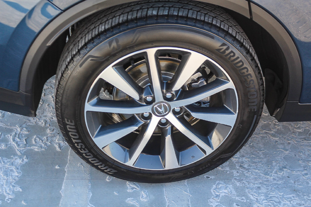 Used 2026 Acura MDX w/ Technology Package FWD image 9