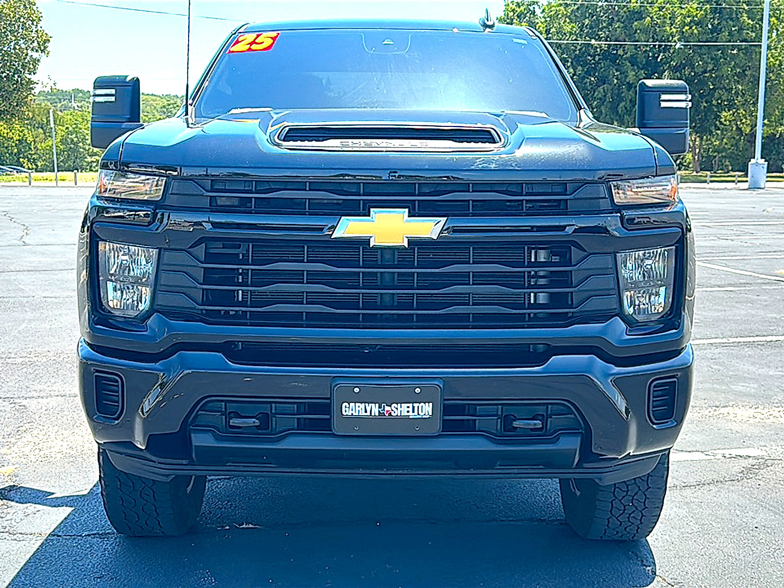 Used 2025 Chevrolet Silverado 2500 Custom w/ Custom Convenience Package AWD/4WD image 11