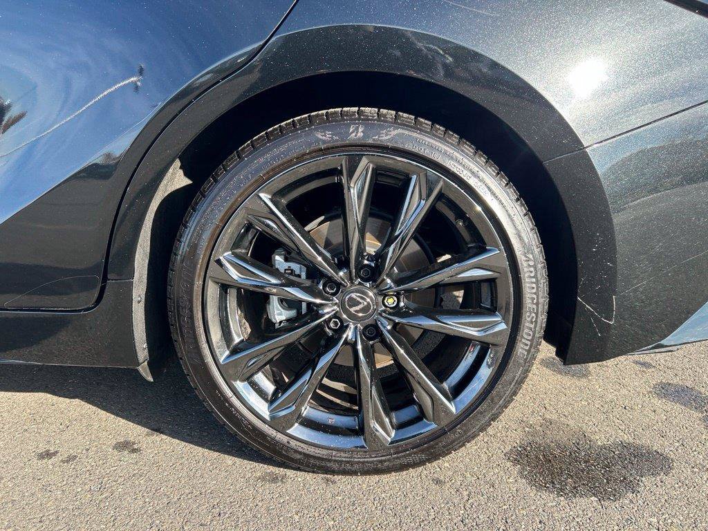 Used 2025 Lexus IS 350 F Sport w/ Accessory Package 2 AWD/4WD image 12