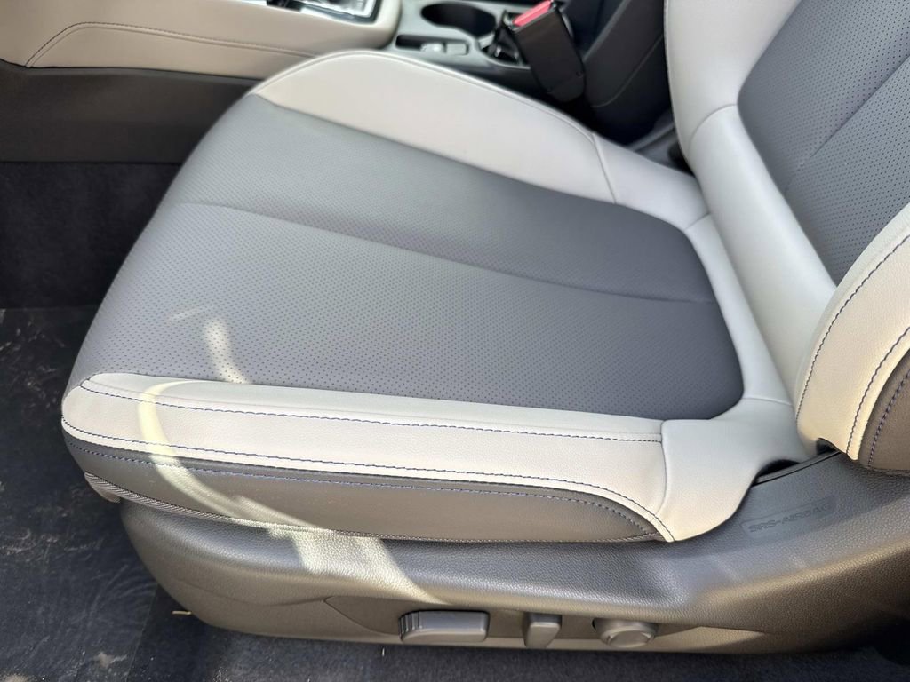 New 2025 Subaru Forester Limited image 26