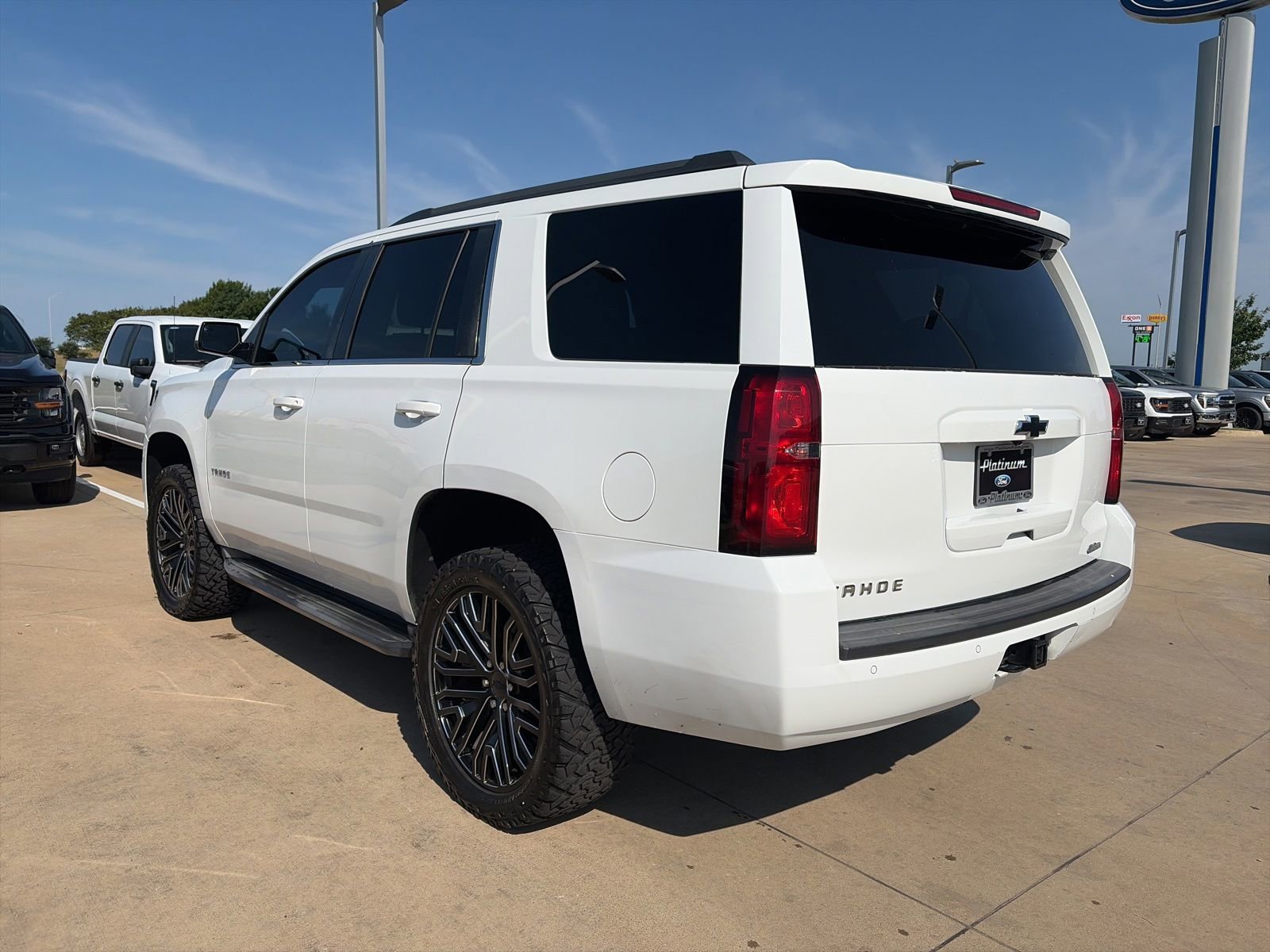 Used 2016 Chevrolet Tahoe LS AWD/4WD image 3
