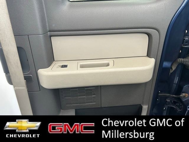 Used 2010 Ford F150 XLT image 28