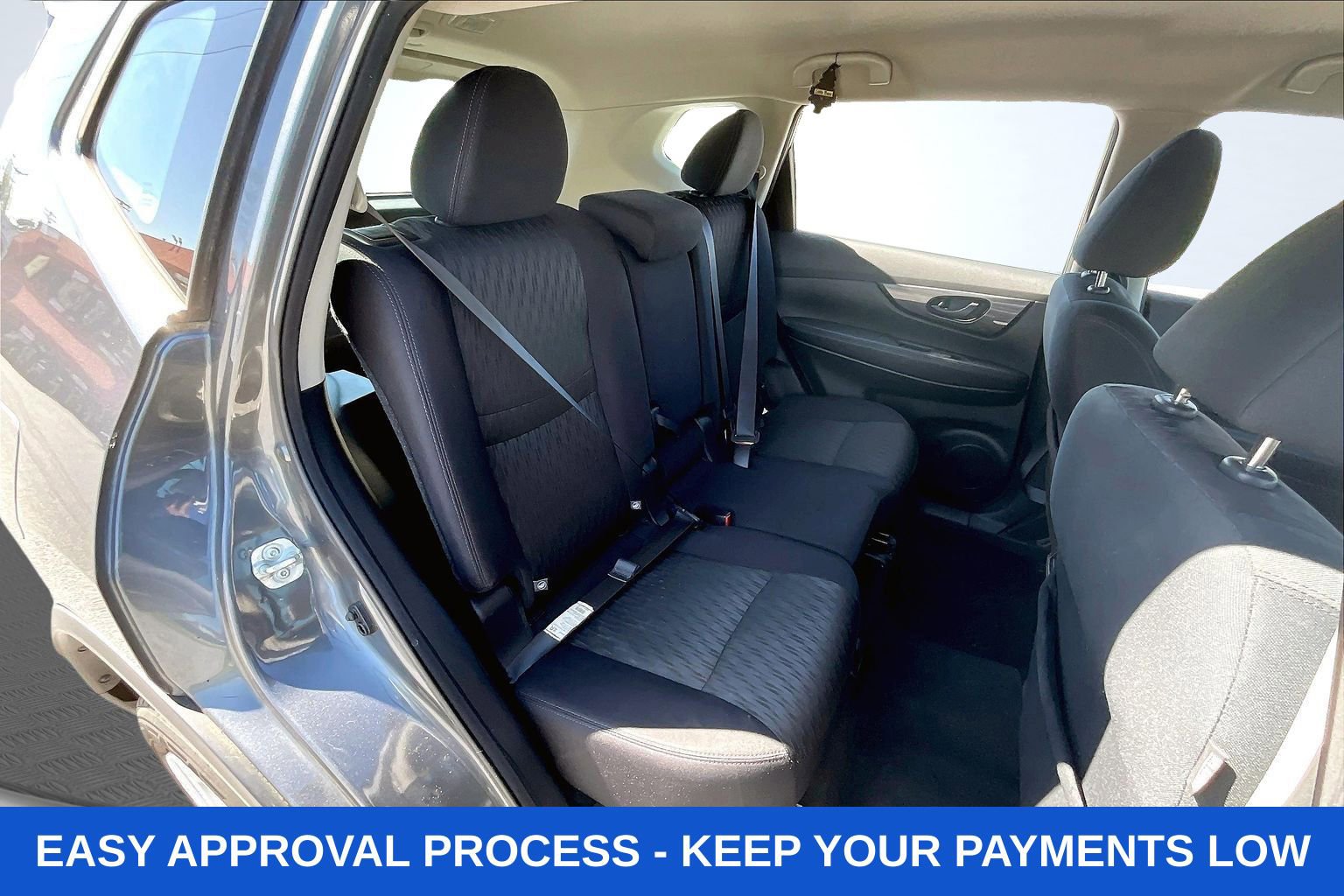 Used 2019 Nissan Rogue S AWD/4WD image 29