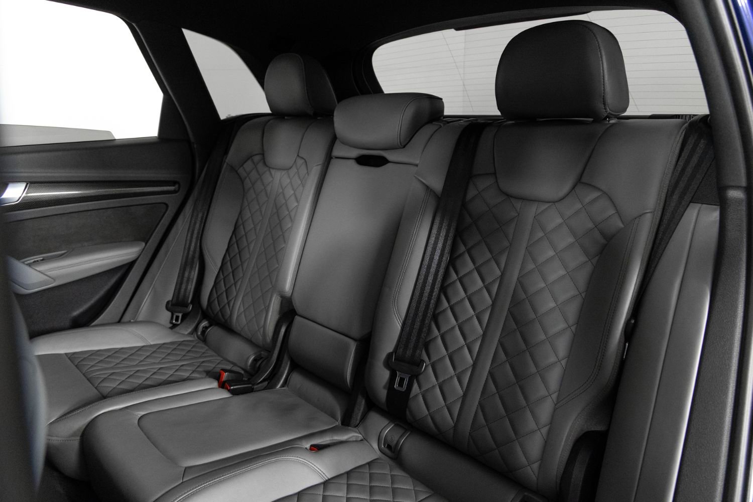 Used 2018 Audi SQ5 Premium Plus w/ Navigation Package image 17