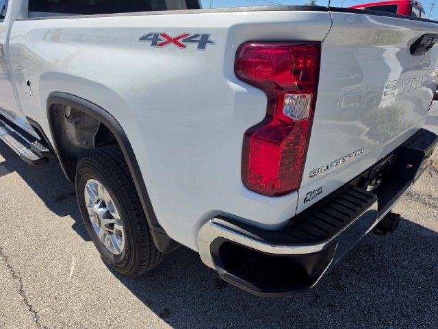 Used 2026 Chevrolet Silverado 2500 LT AWD/4WD image 15
