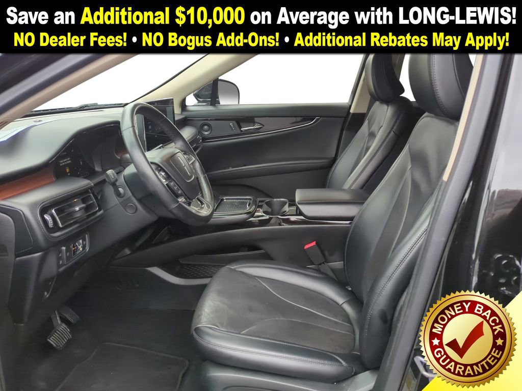 Certified 2022 Lincoln Nautilus Reserve w/ Equipment Group 201A image 14