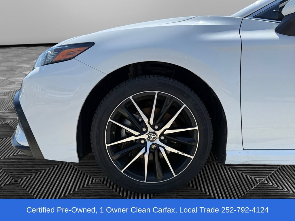 Used 2023 Toyota Camry SE FWD image 14