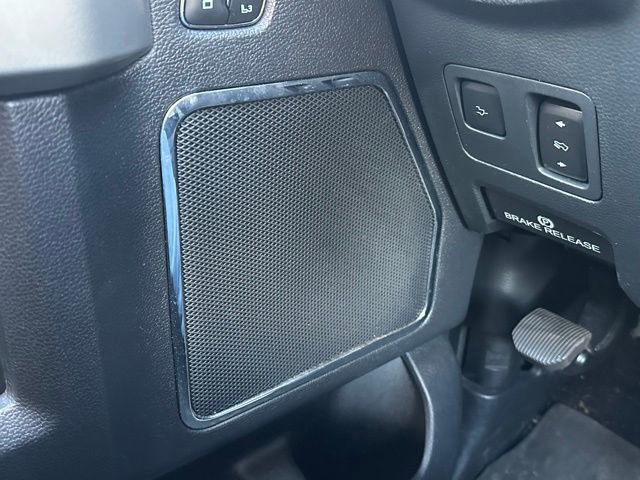 Used 2022 Ford F350 Lariat w/ Black Appearance Package image 20