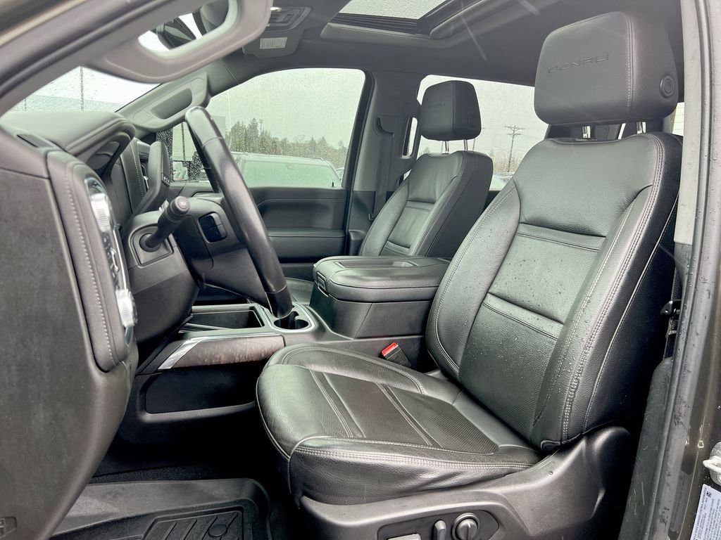 Used 2022 GMC Sierra 3500 Denali image 17