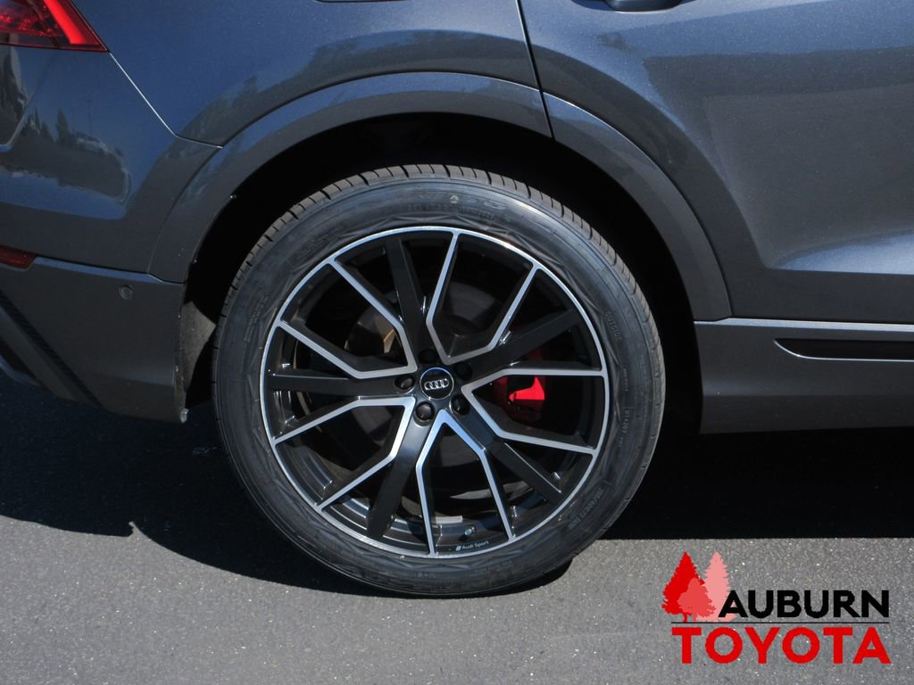 Used 2019 Audi Q8 Prestige image 8