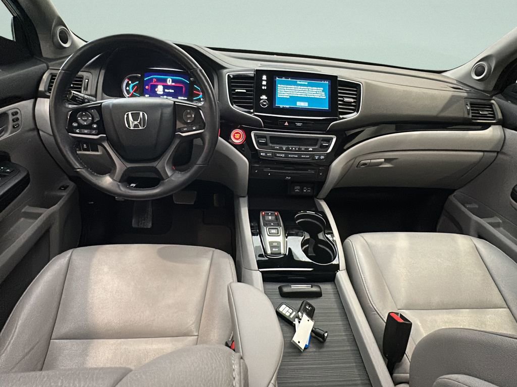 Certified 2022 Honda Pilot Touring image 24