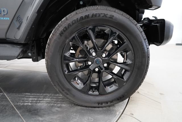 Used 2025 Jeep Wrangler Unlimited Sahara image 68