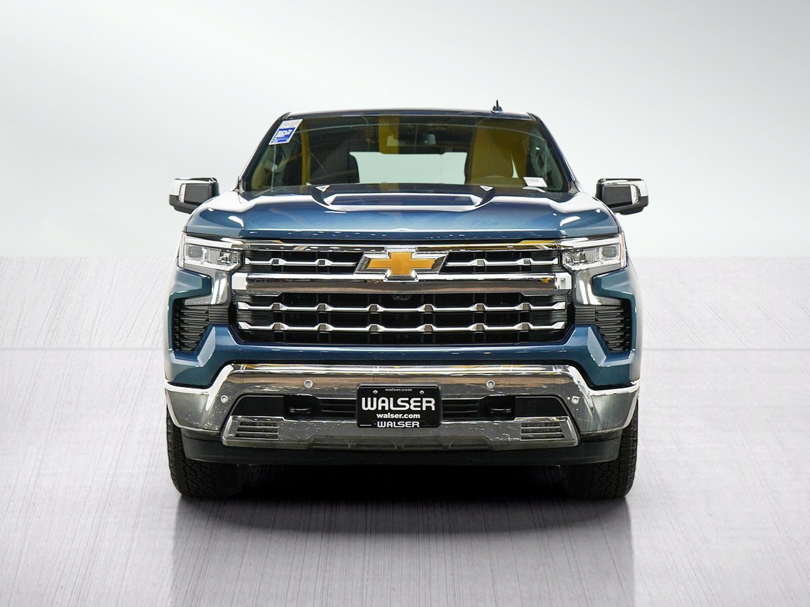 Used 2024 Chevrolet Silverado 1500 LTZ w/ LTZ Premium Package AWD/4WD image 8