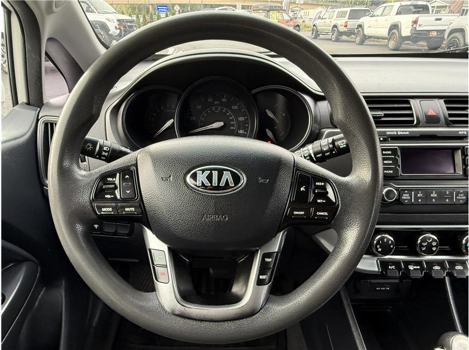 Used 2014 Kia Rio EX image 9