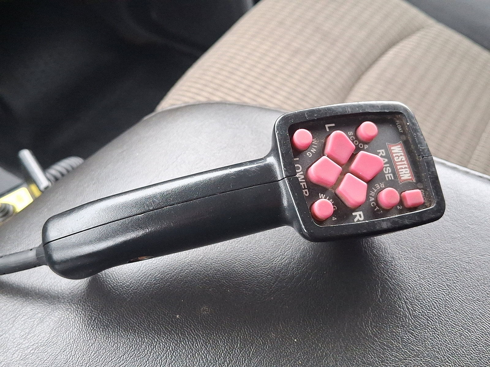 Used 2012 RAM 5500 4X4 2dr Regular Cab 168.5 in. w/ PWR & Remote Entry Group image 26