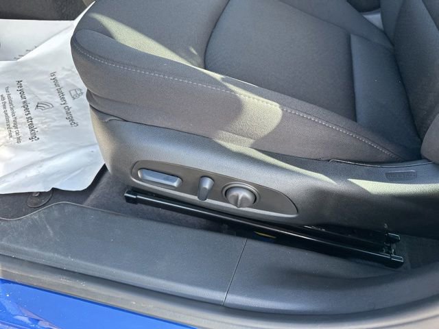 Used 2023 Chevrolet Malibu LT FWD image 17