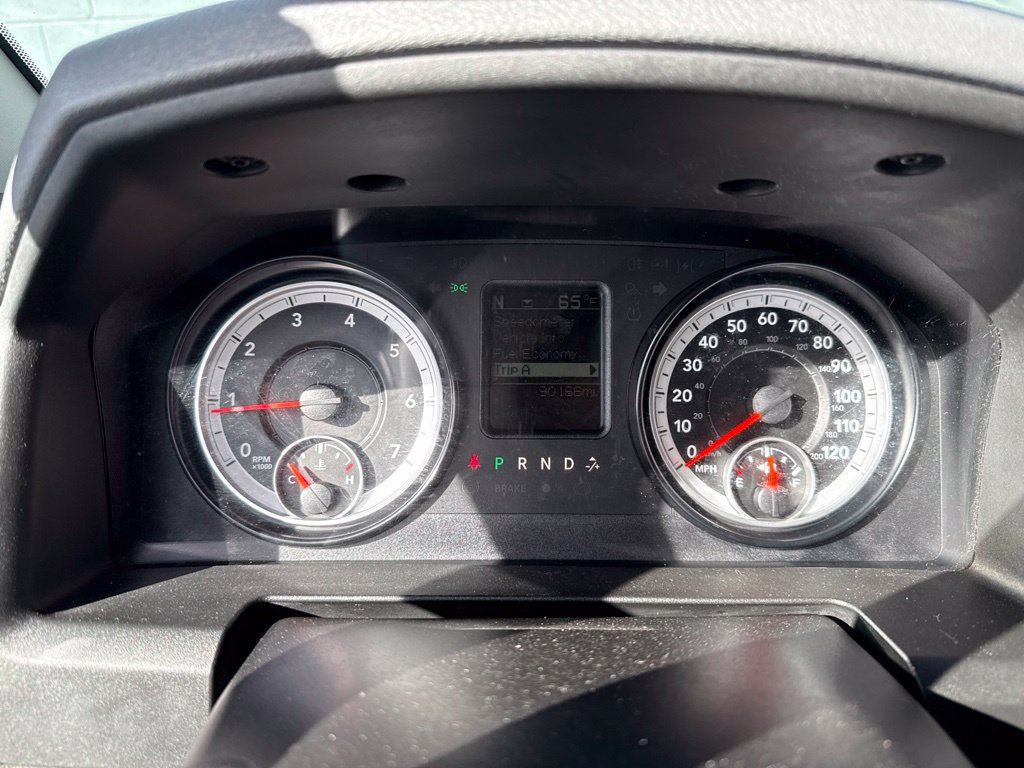 Used 2015 RAM 1500 Express AWD/4WD image 30
