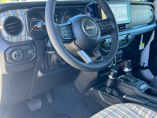 New 2026 Jeep Gladiator Sport AWD/4WD image 15