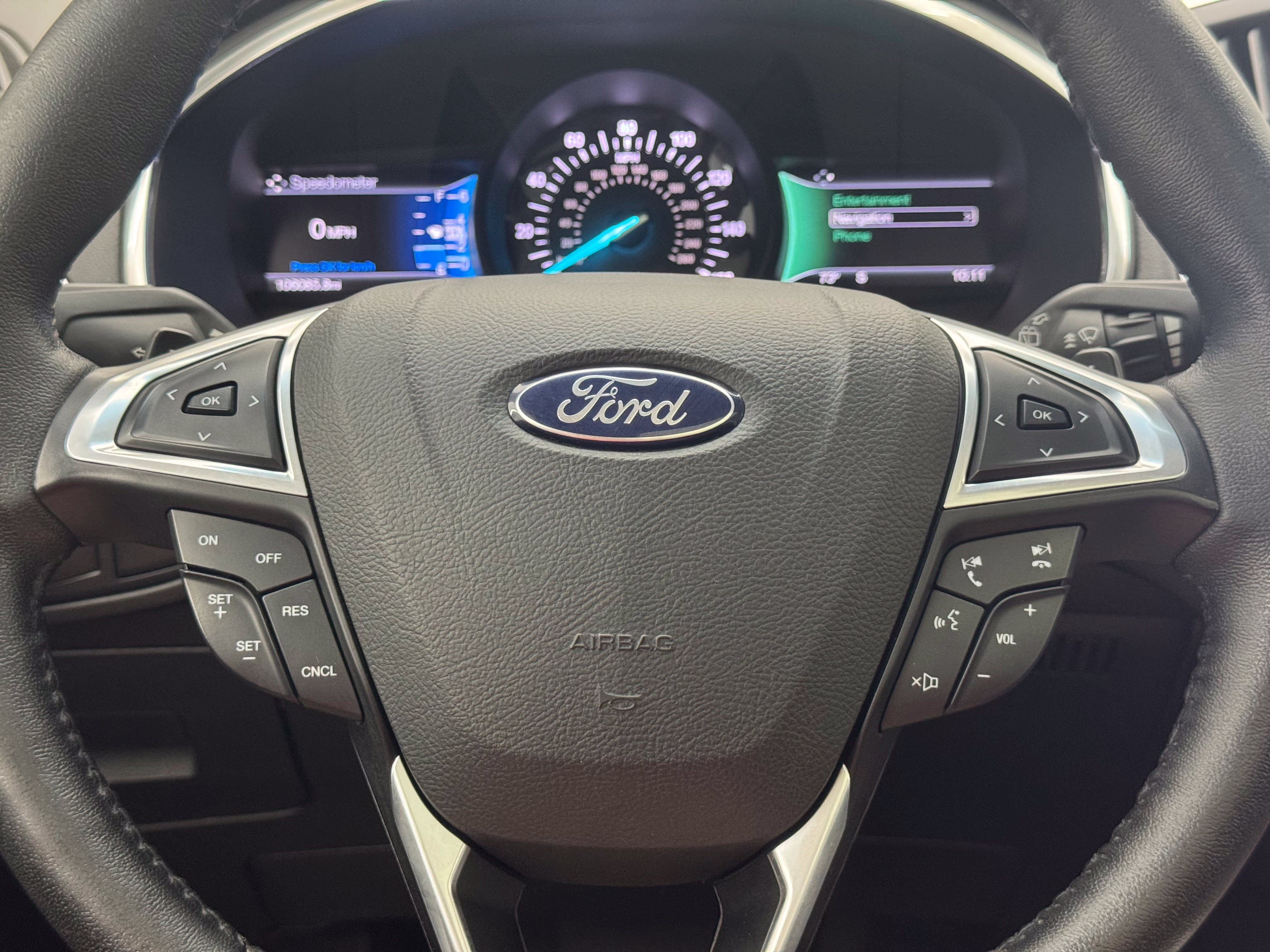 Used 2016 Ford Edge Titanium w/ Equipment Group 301A AWD/4WD image 21