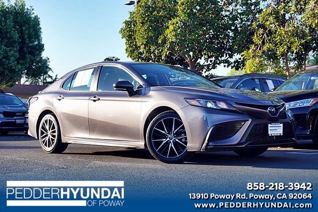 Used 2023 Toyota Camry SE