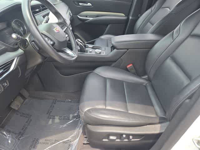 Used 2020 Cadillac XT4 Premium Luxury w/ Driver Awareness Package AWD/4WD image 16