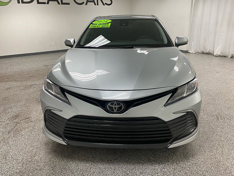 Used 2024 Toyota Camry LE image 2