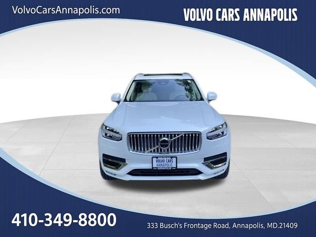 Used 2023 Volvo XC90 B6 Plus w/ Protection Package AWD/4WD image 3
