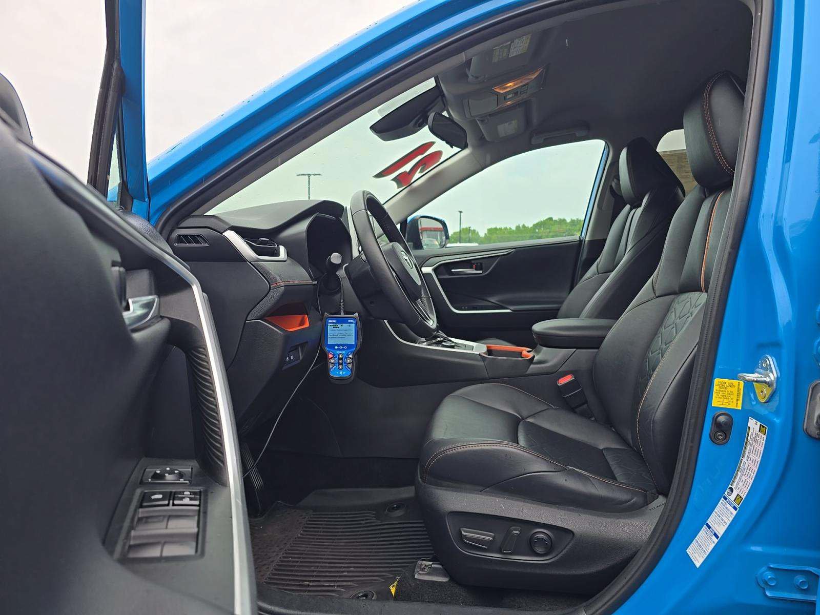 Used 2021 Toyota RAV4 Adventure AWD/4WD image 6