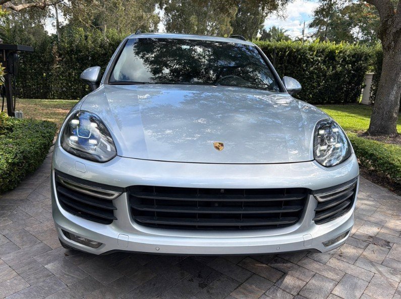 Used 2017 Porsche Cayenne Turbo w/ Sport Chrono Package image 2