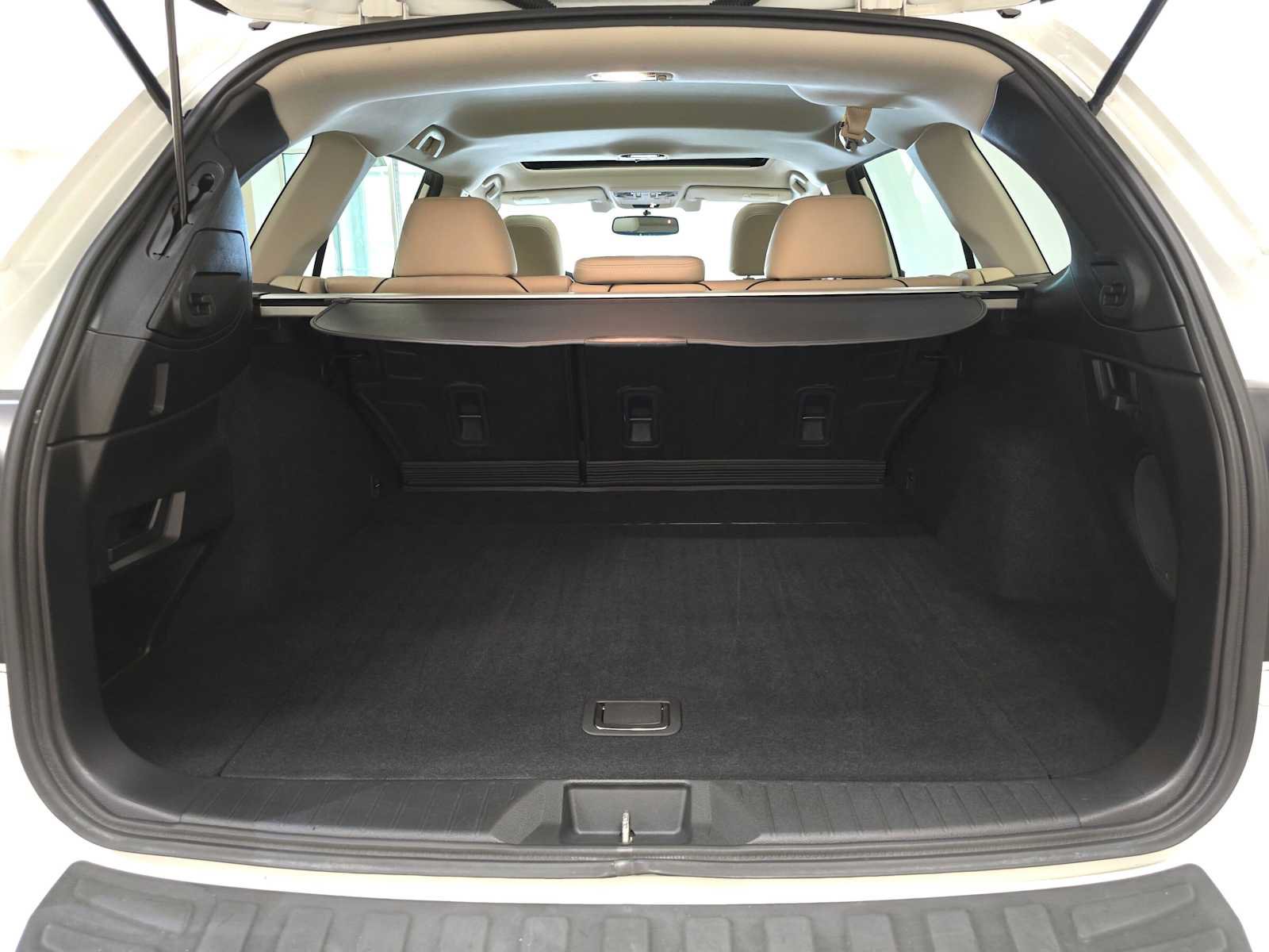 Used 2016 Subaru Outback 2.5i Limited AWD/4WD image 30