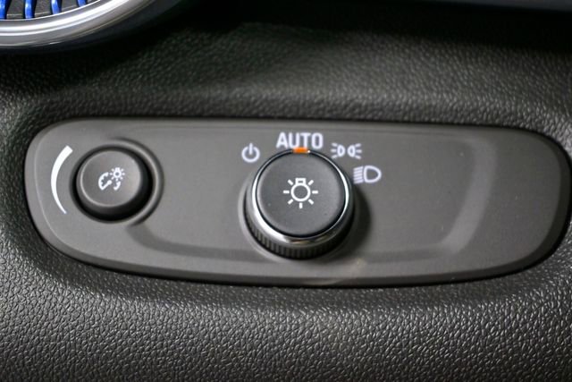 New 2026 Chevrolet Trax LT w/ Driver Confidence Package image 15