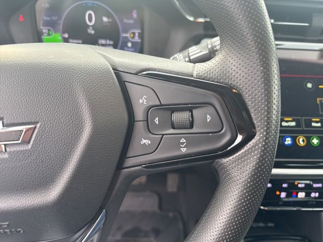 Used 2023 Chevrolet Bolt EUV LT w/ Driver Confidence Package image 13