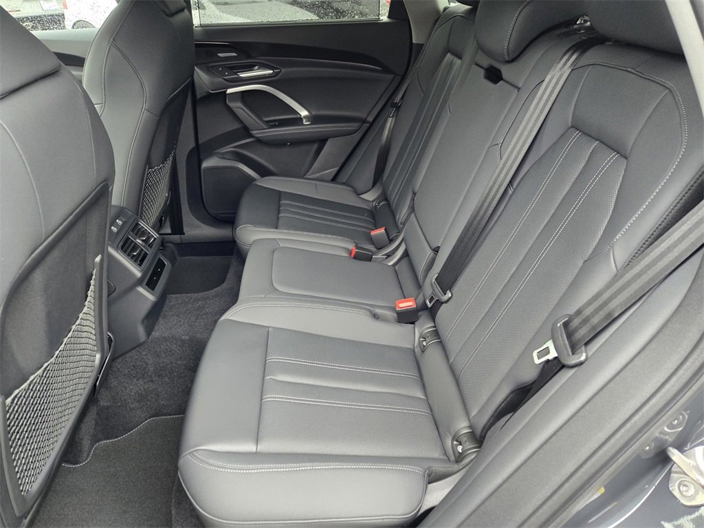 New 2025 Audi Q5 Premium Plus image 10