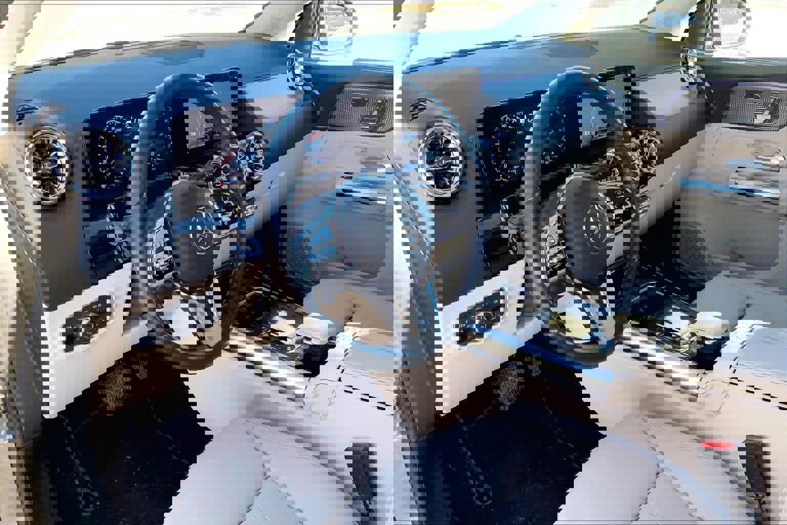 Certified 2023 Mercedes-Benz GLA 250 4MATIC image 17