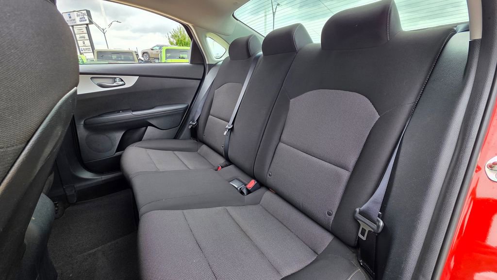 Used 2023 Kia Forte LXS image 19