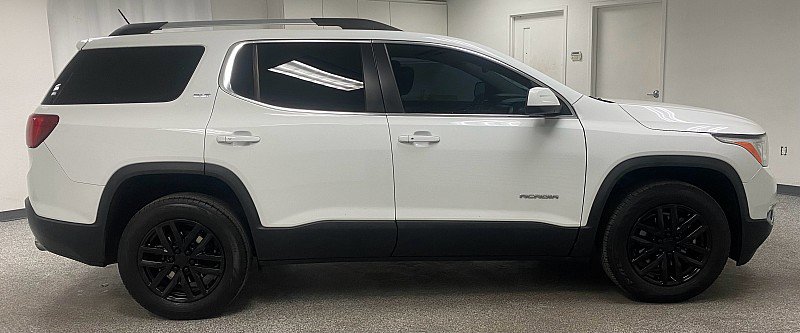 Used 2018 GMC Acadia SLT image 4