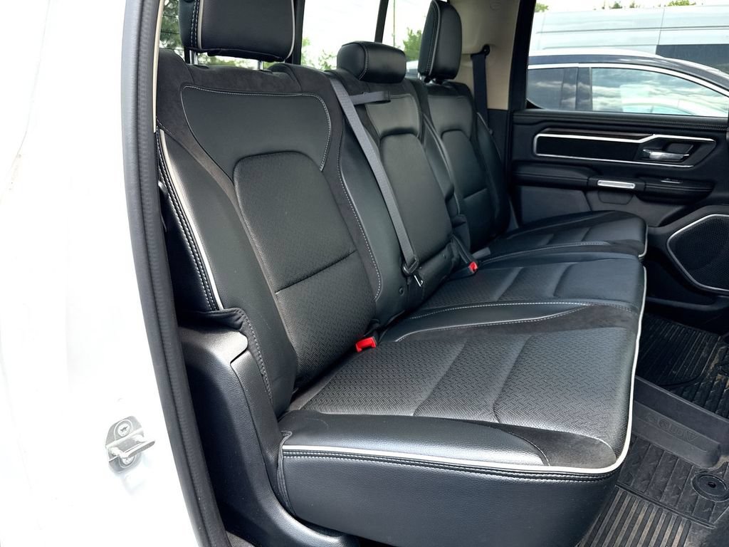 Used 2021 RAM 1500 Laramie AWD/4WD image 16