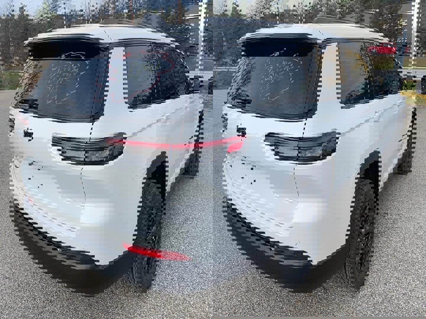 New 2025 Jeep Grand Cherokee L Altitude image 6