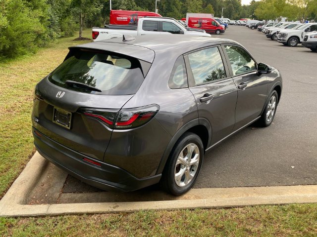 Used 2024 Honda HR-V LX image 32