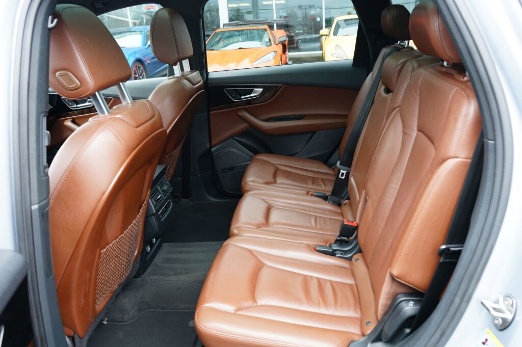 Used 2018 Audi Q7 3.0T Premium Plus w/ Premium Plus Package image 16